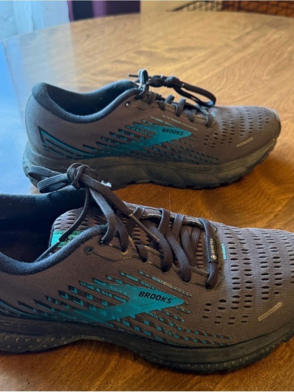 Brooks Women’s Athletic Shoes - Brown with Teal Accents